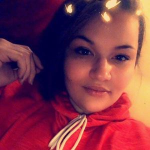 Meet your Posher, Carina